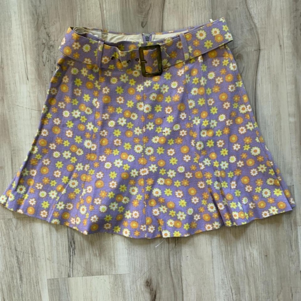 Vintage 1970s‎ purple floral Bobbie Brooks pleated skirt with belt sz 26